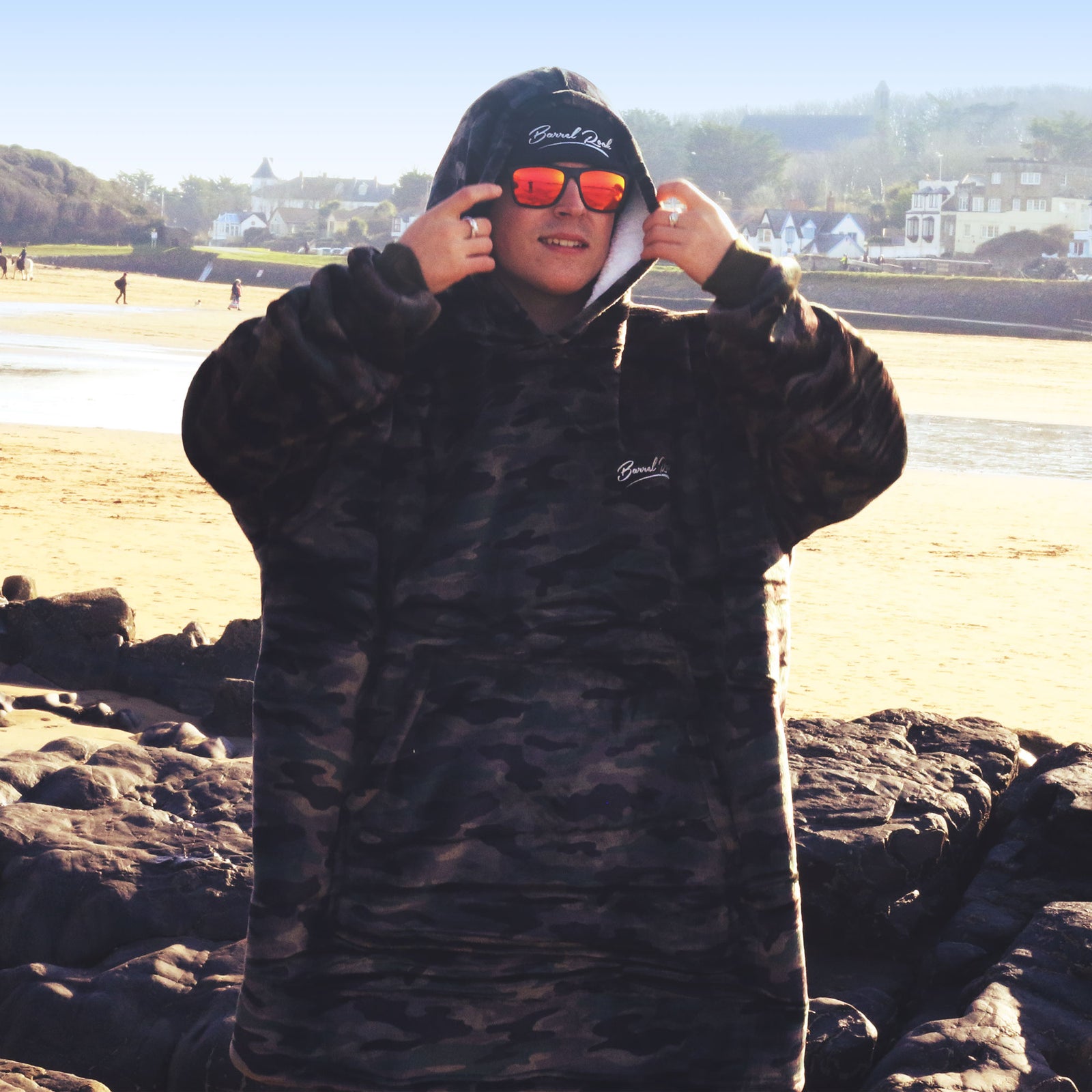 Barrel Rock Oversized Hooded Blanket